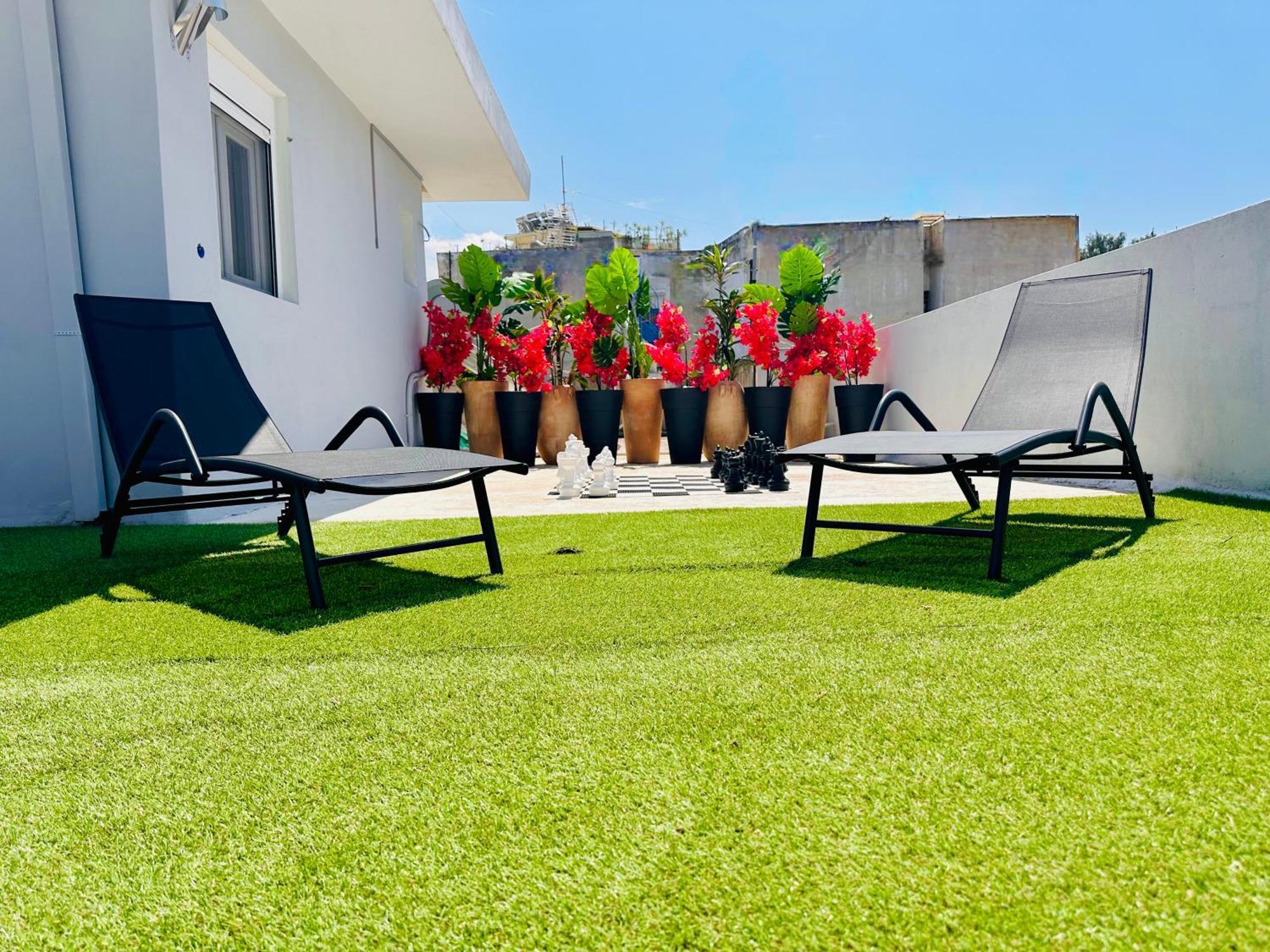 Yuna Penthouse, 100Sqm Private Rooftop Terrasse, Acropolis By Foot Atenas Exterior foto